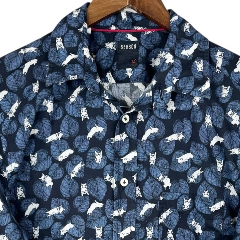 Benson 2 Shades of Blue & All Over White Posing Dog Print Cotton Dress Shirt M